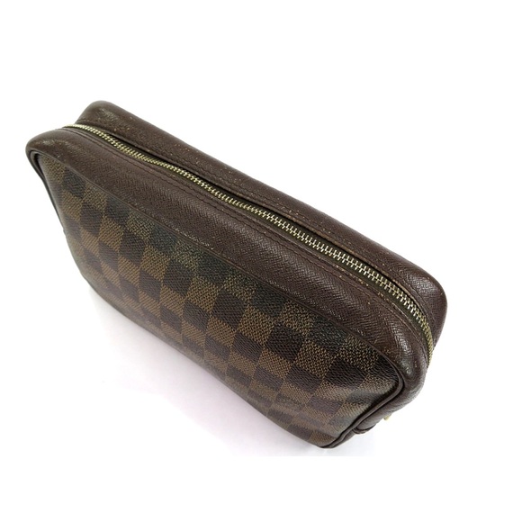 Louis Vuitton Brown Checkered Toiletry Bag - Picture 8 of 15